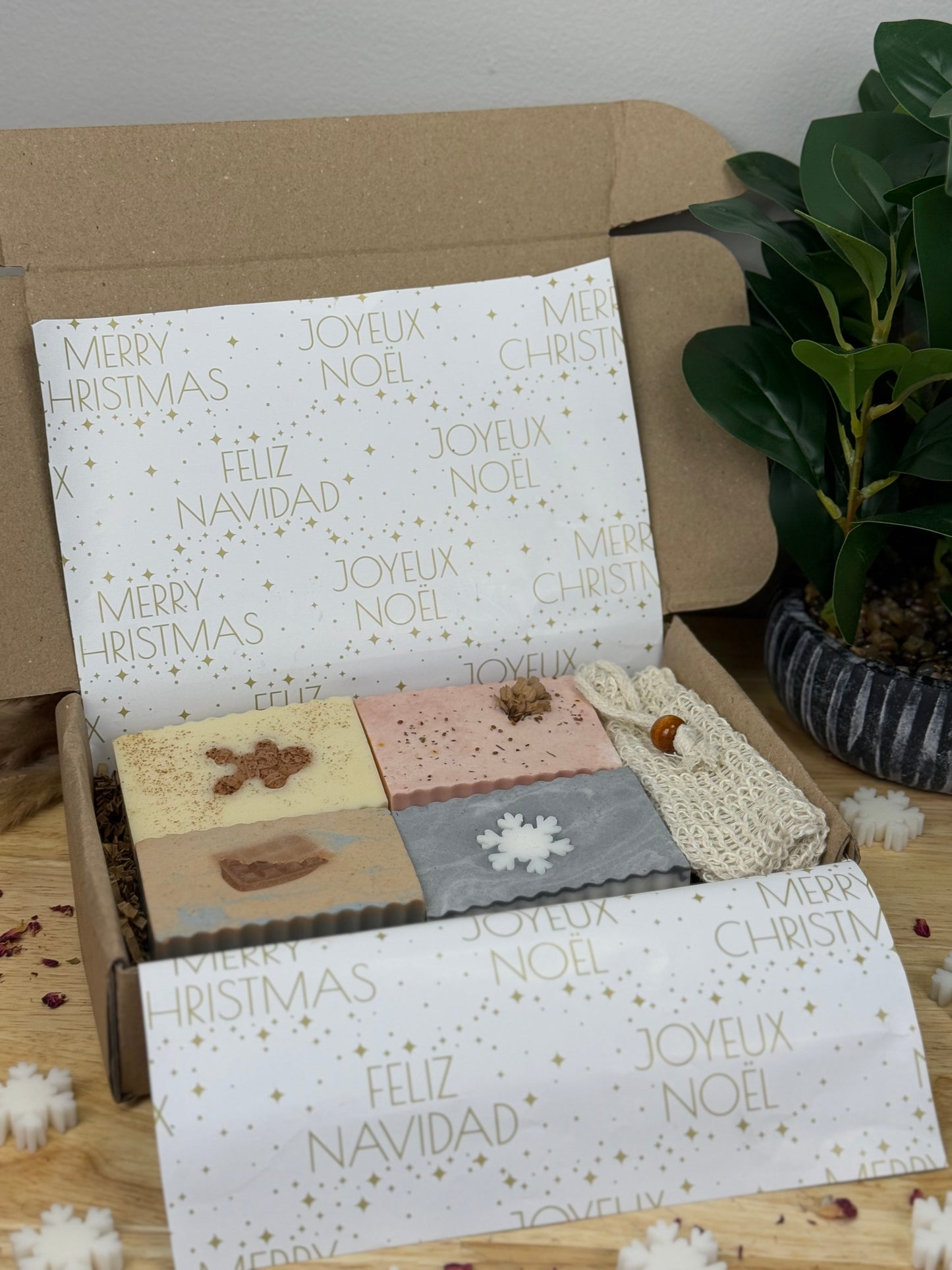 Christmas Gift Box | Aromatherapy | Natural Soap Bar